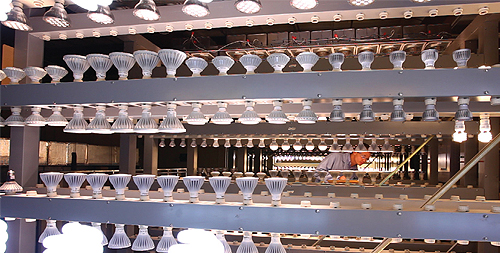 led-light-bulb-life-test-racks